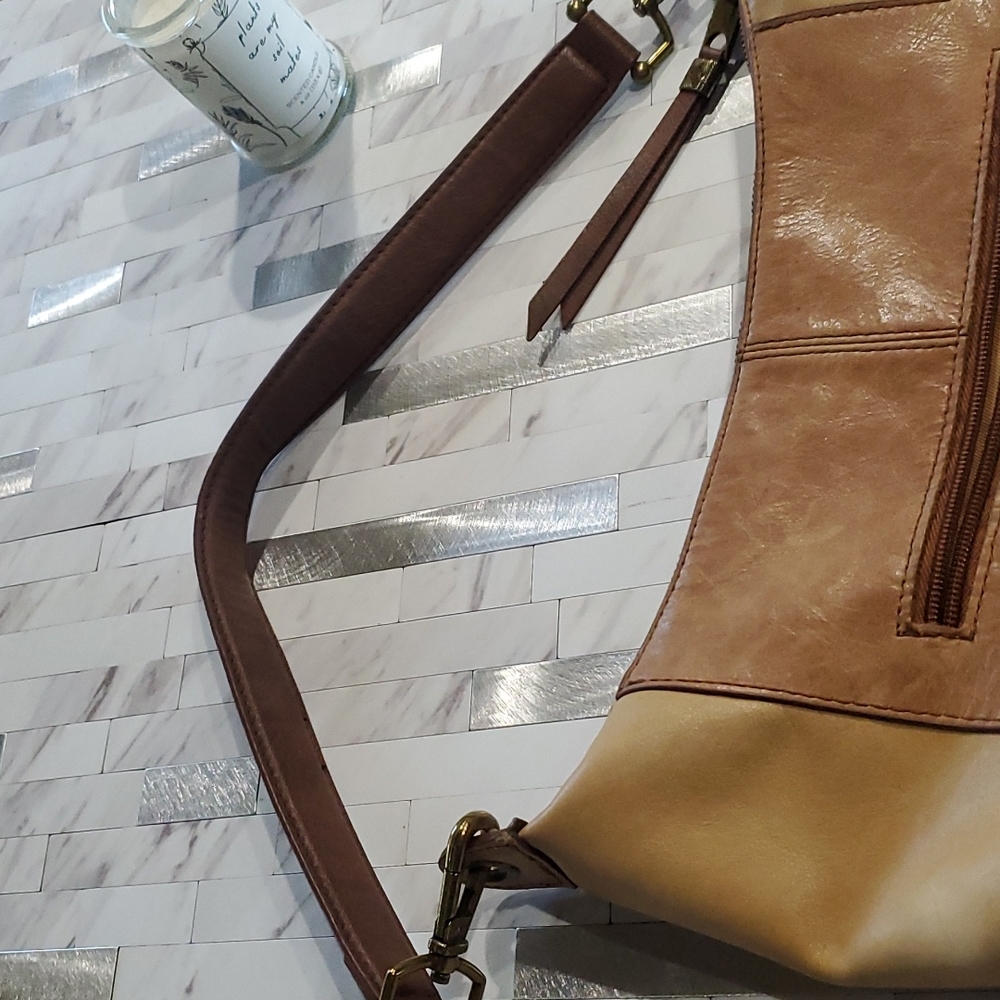 The Sak brown leather purse - Picture 10 of 16